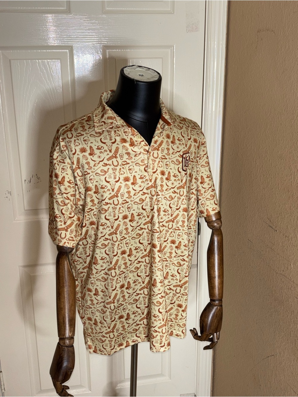 NEW - Men’s Barstool Sports XL “All Things Texas” Polo Golf Shirt Tan Orange
